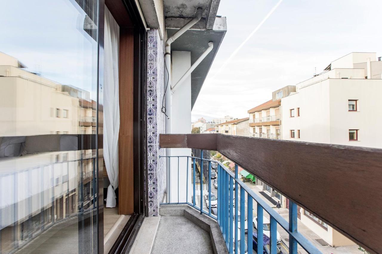 2Br Flat In Bonfim W/ Ac & Balcony By Lovelystay Porto Exterior photo